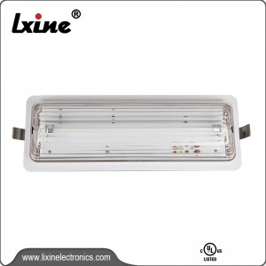 Bulkhead emergency lamp with single fluorescent tube LX-632